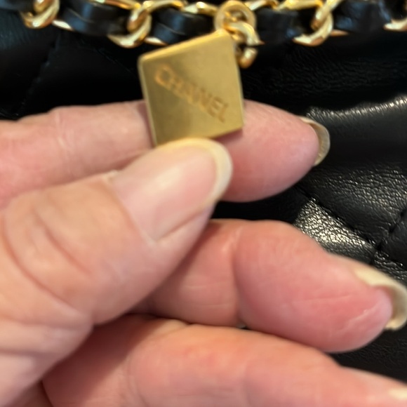 Chanel bag never used no tags Beautiful, 5 charms each one stamped on the back - Picture 6 of 10